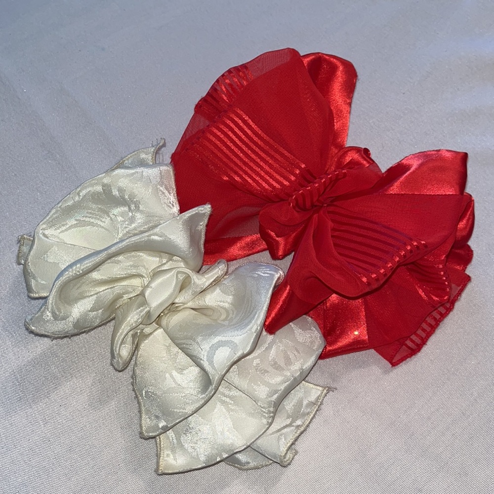 Holiday Bows